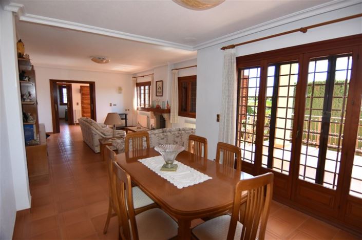 Image No.18-5 Bed Villa for sale