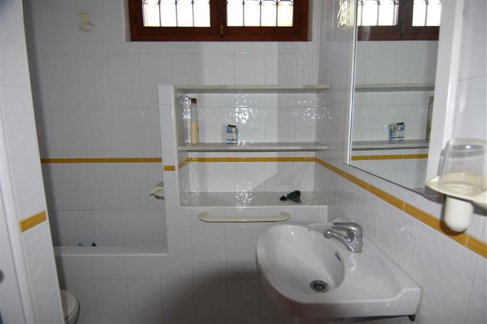 Image No.30-5 Bed Villa for sale