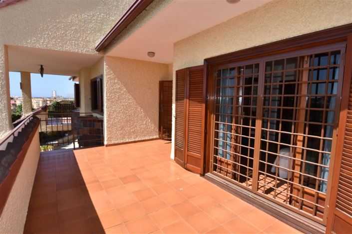 Image No.37-5 Bed Villa for sale