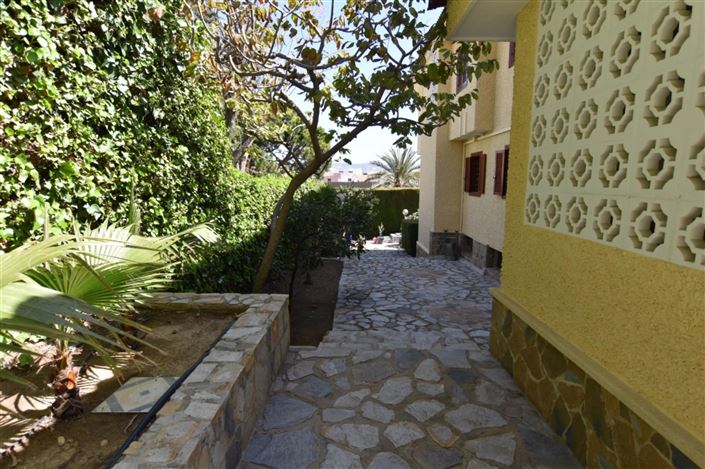 Image No.45-5 Bed Villa for sale