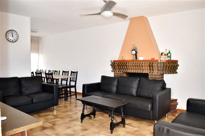 Image No.8-6 Bed Villa for sale