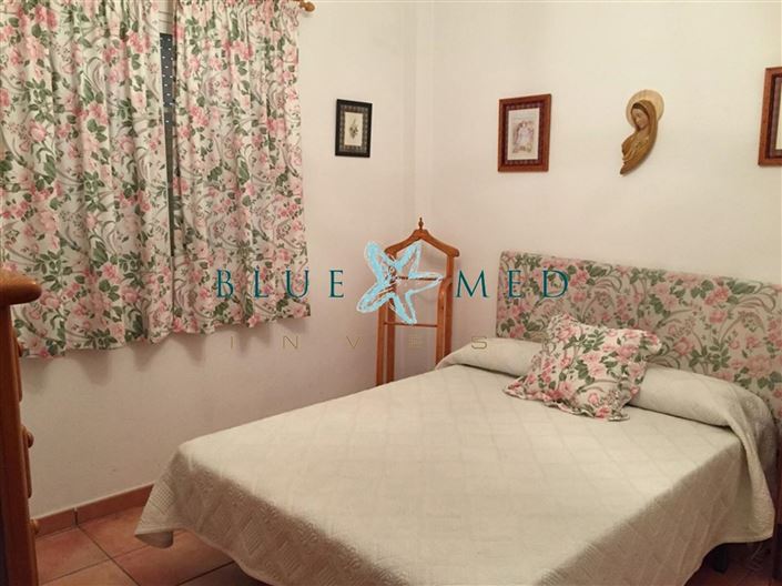 Image No.13-5 Bed Property for sale