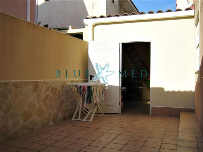 Image No.27-5 Bed Property for sale