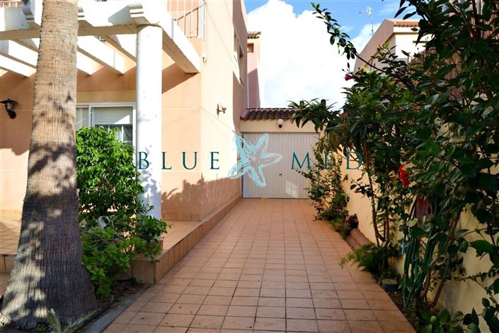 Image No.4-5 Bed Property for sale