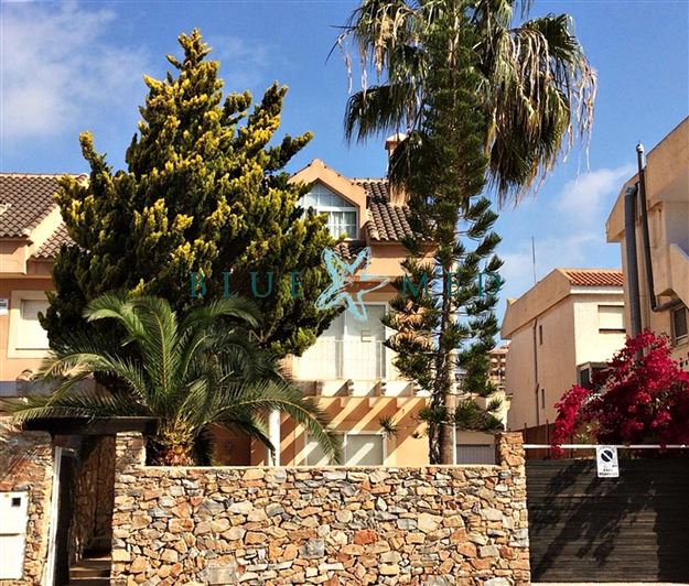 Image No.7-5 Bed Property for sale