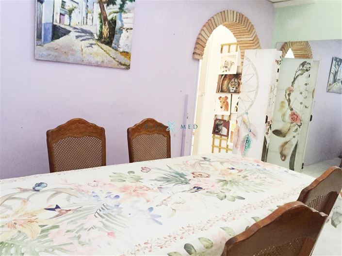 Image No.17-6 Bed Villa for sale