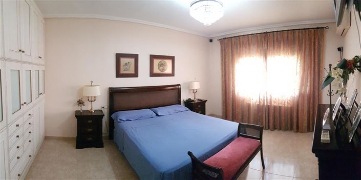 Image No.15-5 Bed Villa for sale