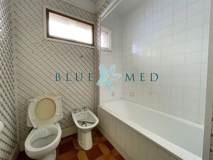 Image No.19-7 Bed Villa for sale