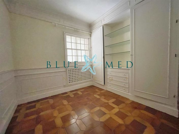 Image No.23-7 Bed Villa for sale