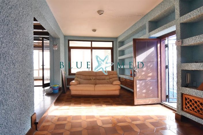 Image No.5-7 Bed Villa for sale