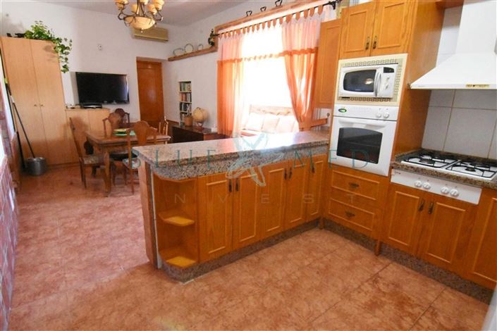 Image No.13-4 Bed Country House for sale