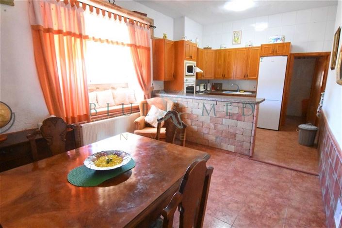 Image No.15-4 Bed Country House for sale