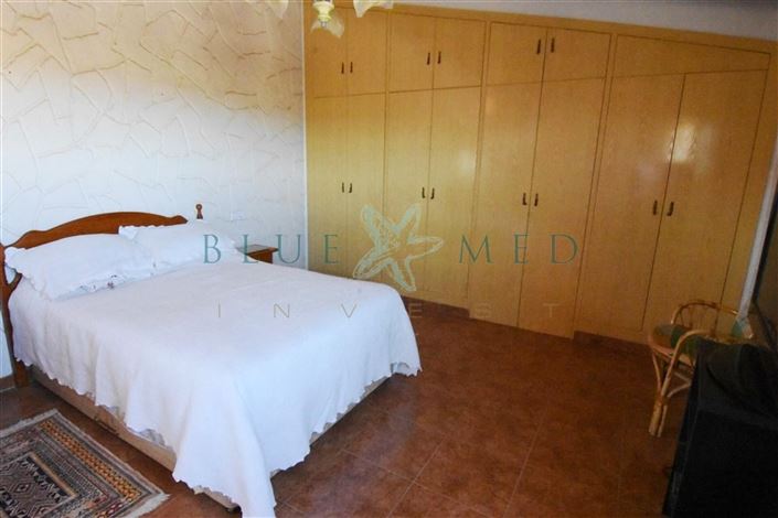 Image No.19-4 Bed Country House for sale