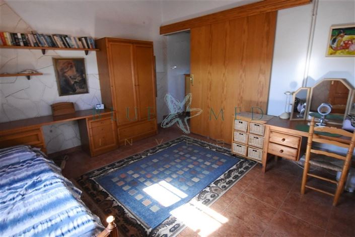 Image No.23-4 Bed Country House for sale