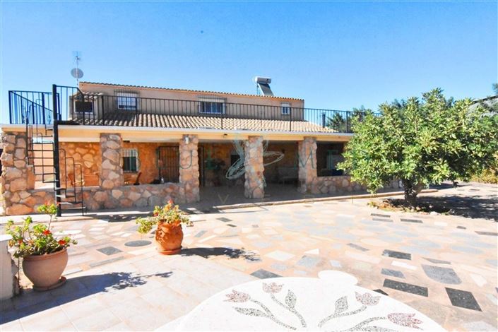 Image No.27-4 Bed Country House for sale