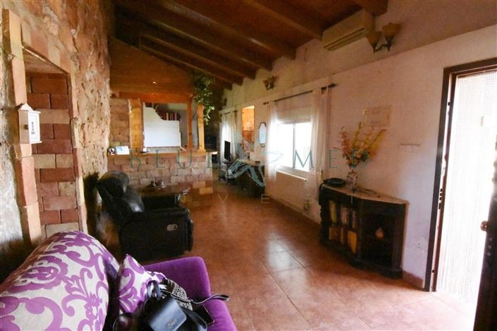 Image No.6-4 Bed Country House for sale