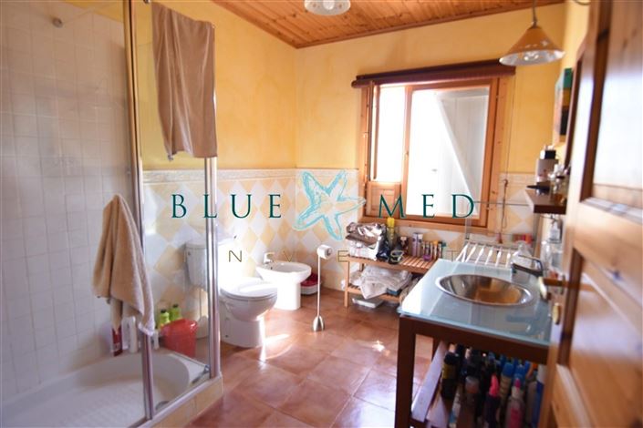 Image No.33-2 Bed Villa for sale