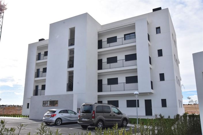 Image No.12-2 Bed Apartment for sale