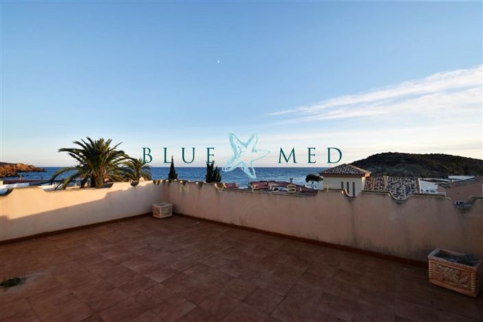 Image No.14-11 Bed Villa for sale