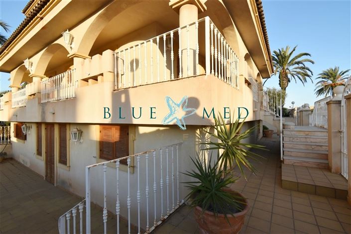 Image No.31-11 Bed Villa for sale