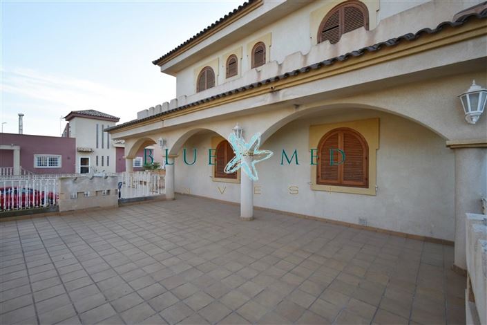 Image No.39-11 Bed Villa for sale