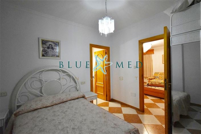 Image No.4-11 Bed Villa for sale