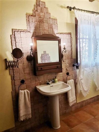 Image No.25-4 Bed Villa for sale