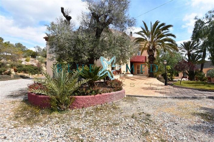 Image No.42-6 Bed Villa for sale