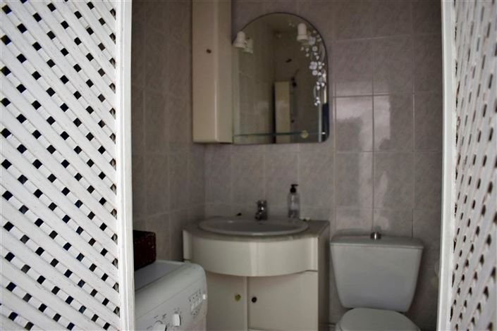 Image No.22-4 Bed Property for sale