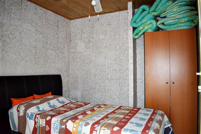 Image No.27-4 Bed Property for sale