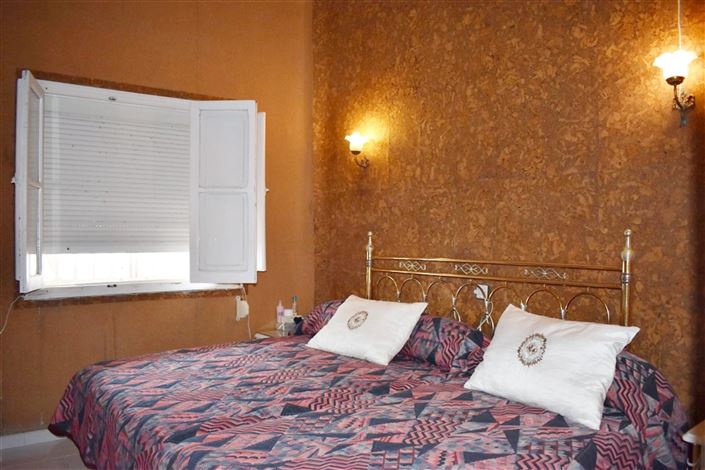 Image No.7-4 Bed Property for sale