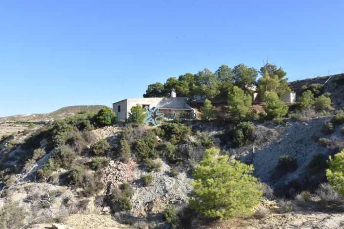 Image No.12-3 Bed Country House for sale