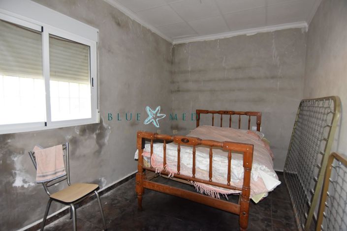 Image No.26-3 Bed Country House for sale