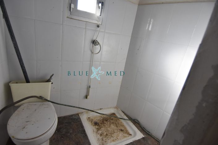 Image No.32-3 Bed Country House for sale