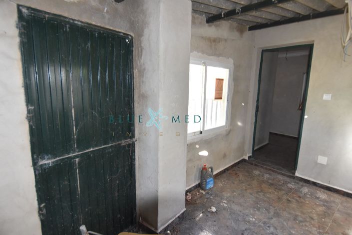 Image No.33-3 Bed Country House for sale