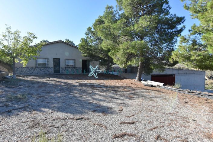 Image No.9-3 Bed Country House for sale