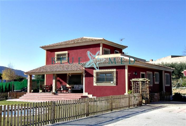 Image No.15-6 Bed Villa for sale