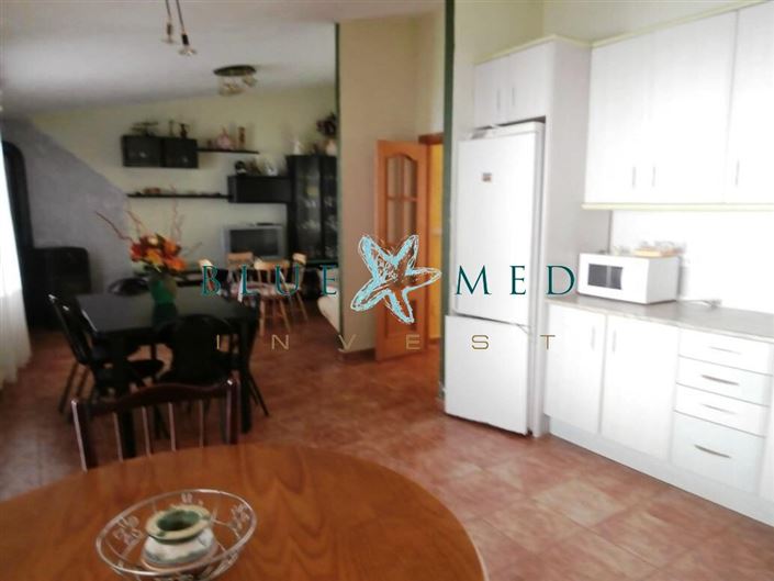 Image No.4-6 Bed Country House for sale