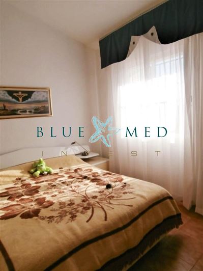 Image No.7-6 Bed Country House for sale