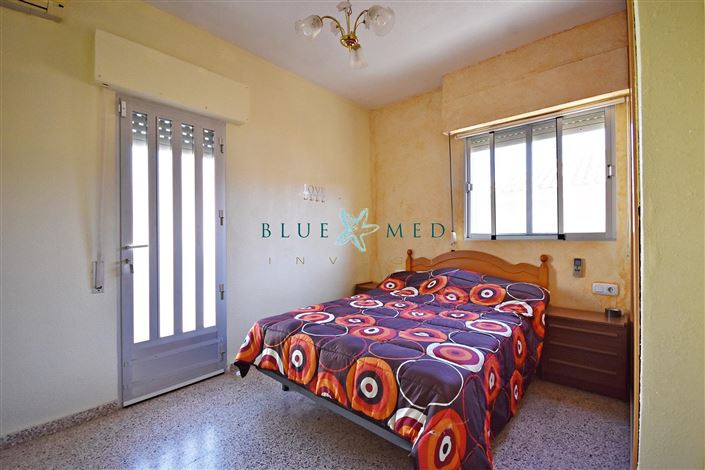 Image No.13-4 Bed Property for sale