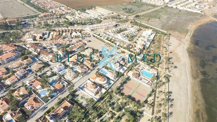 Image No.13-3 Bed Villa for sale