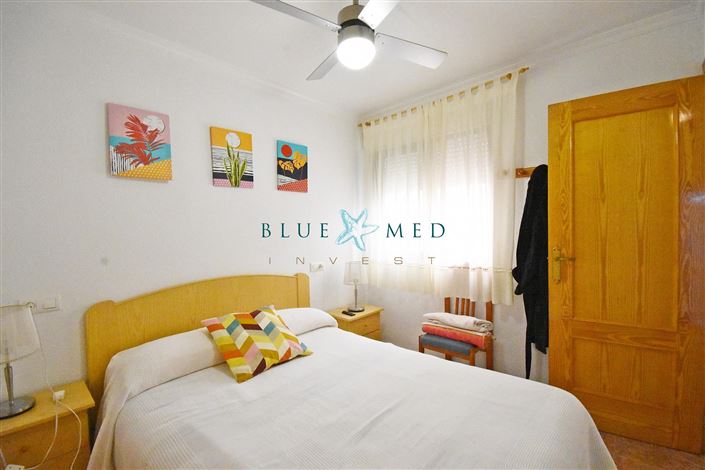 Image No.19-4 Bed Flat for sale