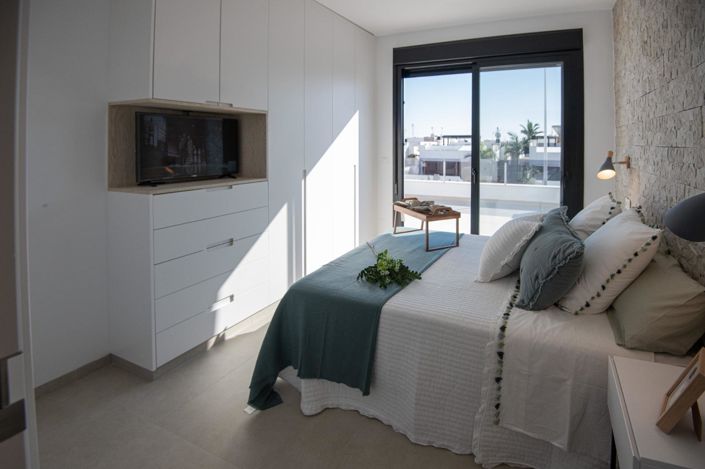 Image No.16-3 Bed Villa for sale