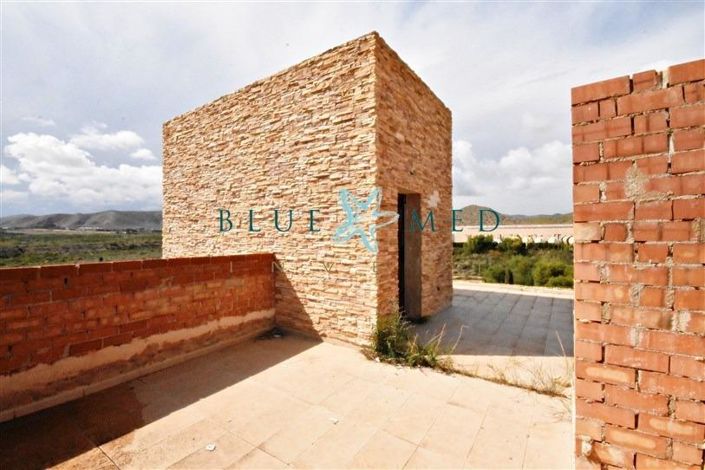 Image No.23-3 Bed Villa for sale