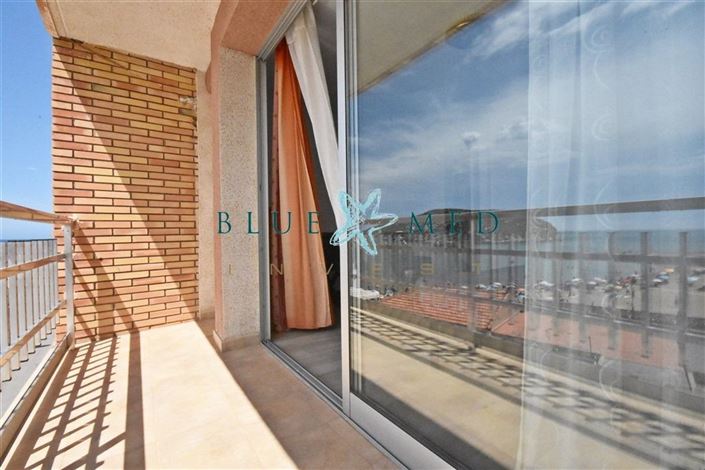 Image No.18-3 Bed Flat for sale