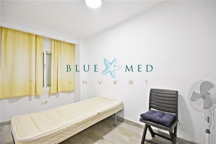 Image No.19-3 Bed Flat for sale