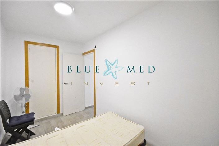 Image No.21-3 Bed Flat for sale