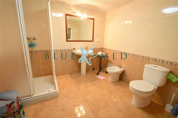 Image No.7-3 Bed Country House for sale