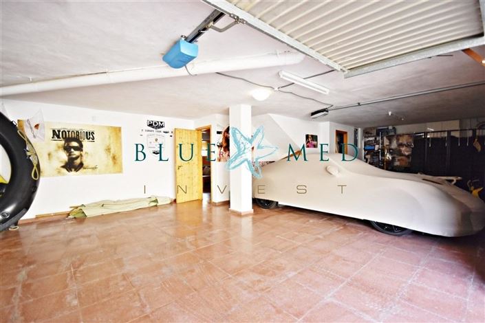 Image No.36-5 Bed Villa for sale