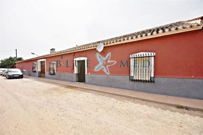 Image No.19-3 Bed House for sale